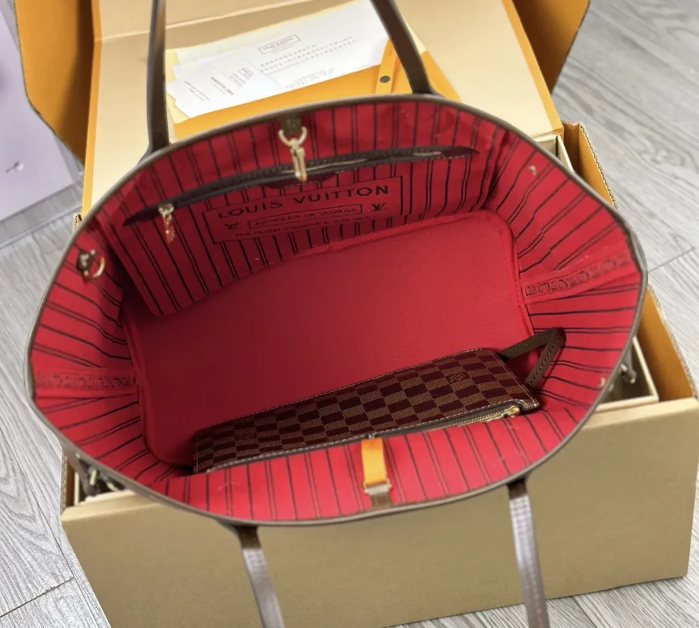 Shop Secondary Image